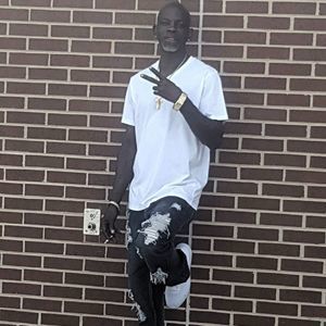 Meet your Posher, Stephen